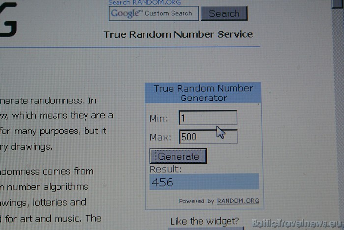 Ar skaitļu ģeneratora palīdzību tika izlozēts numurs 456. Ar šādu numuru Travelnews.lv Facebook seko Sarmīte Greitāne 52006