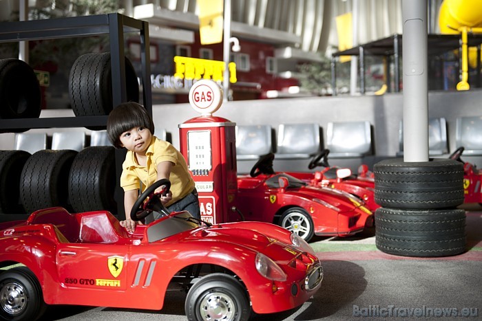 Ferrari World atvērts sešas dienas nedēļā - no otrdienas līdz svētdienai
Foto: © Ferrari World Abu Dhabi 52223