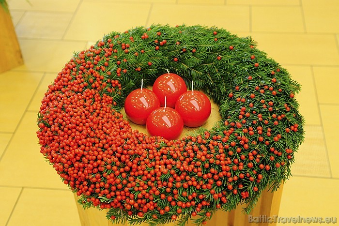 Par godu ziedu salona Linda 20 gadu jubilejai tirdzniecības centrā Spice Home apskatāma krāšņa un vērienīga Ziemassvētku dekoru izstāde
Foto: Kaspars 52371