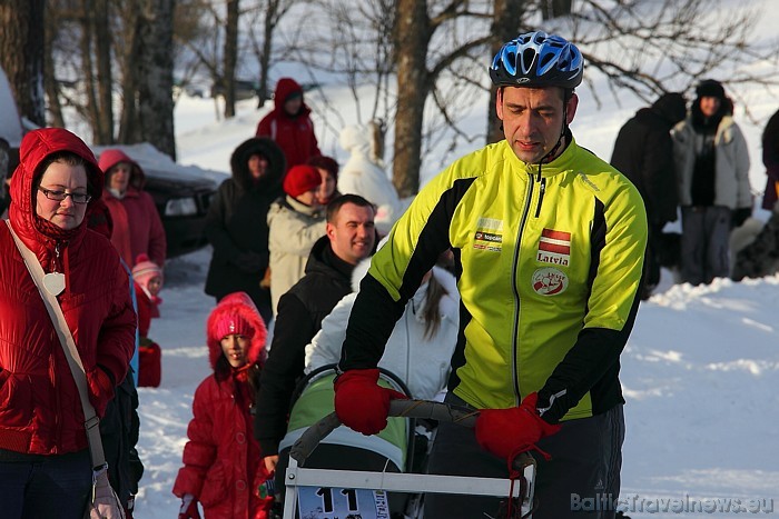 Latvijas ziemas čempionāts Kamparkalnā
Foto: Juris Ķilkuts/www.fotoatelje.lv 54077