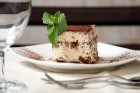 Restorāna viesi var nobaudīt tradicionālus itāļu desertus 7