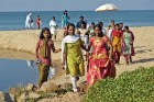 Hindu ģimenes svētku pastaiga svētajā Papanasam Beach. Kerala
Foto: Guna Bērziņa 39