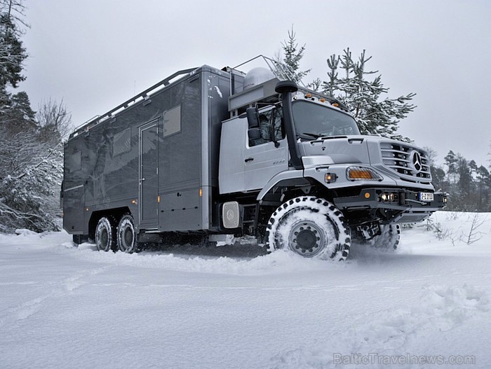 Parasti kempinga vāģis ir bāzēts uz Fiat Ducato standarta, taču abus mongoļus šis variants neapmierināja un tāpēc tika pasūtīti divi luksus kempinga v 57550