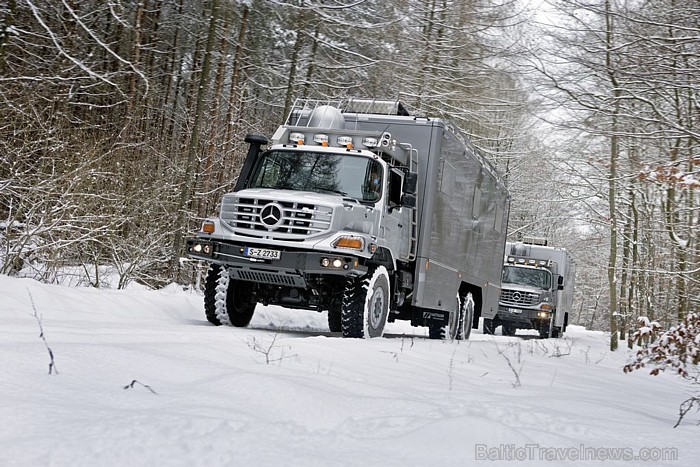 Kempinga vāģis ar 6x6 piedziņu nav domāts braukšanai uz jūru vai pa Eiropas autostrādēm, bet gan ceļojumiem Altaja kalnos 57551