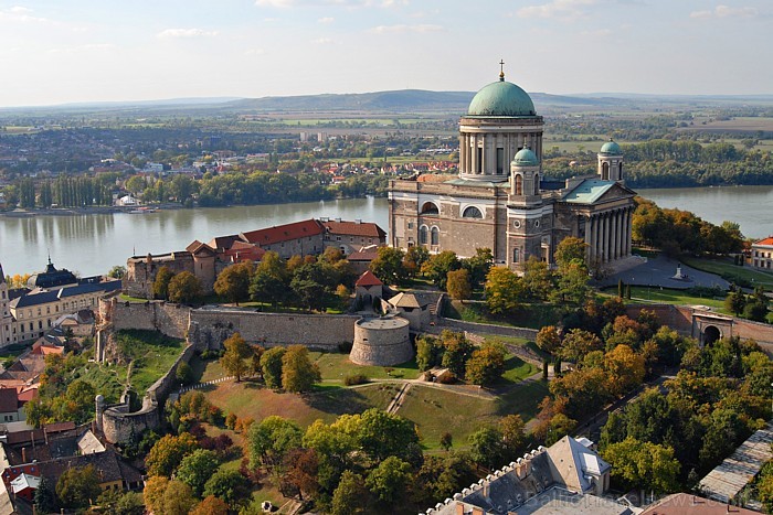 Lielākā Ungārijas baznīca Esztergom tika pārbūvēta klasiskā stilā 19. gadsimtā
Foto: Hungary.com 57608
