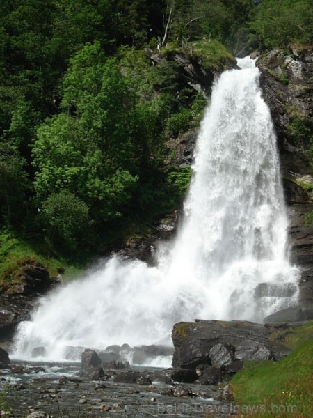 Steinsdalsfossen ūdenskritums ir tūristu iecienītākais ūdenkritums Norvēģijā
Foto: Rimantux 58159