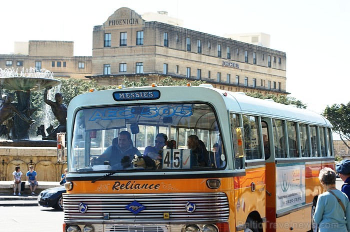 Maltas sabiedriskā trasnsporta līdzekļi - vēsturiski dzelteni autobusi (Foto: Armands Muižnieks) 58332
