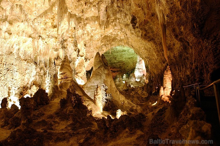 Karlsbad alas atrodas ASV, Carlsbad Caverns Nacionālajā parkā 
Foto: Terre.sans.frontiere.free.fr 58445