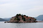 Agrākais zvejnieku ciematiņš Sveti Stefan, tagad ir viesnīca uz salas 
Foto: Leo Perunovic 5