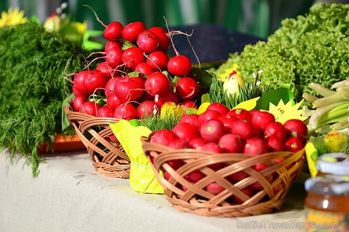 Lauku labumu tirdziņā var iegādāties svaigus, augstas kvalitātes produktus tieši no Latvijas zemniekiem
Foto: Kaspars Garda 58735