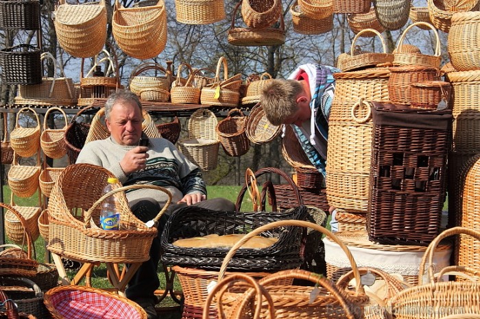 Latvijas Stādu parāde 2011 notika Siguldā, Svētku laukumā pie panorāmas riteņa. Papildus informācija: www.staduparade.lv
Foto: Juris Kilkuts 58996