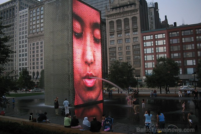 Strūklaka Čikāgā Millenium parkā
Foto: Puneet Sharma 59462