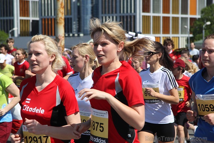 «Nordea Rīgas maratons 2011» - Skatiet balvas no Travelnews.lv - www.fb.com/Travelnews.lv 60311