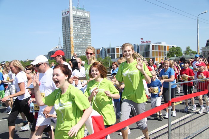 «Nordea Rīgas maratons 2011» - Skatiet balvas no Travelnews.lv - www.fb.com/Travelnews.lv 60317