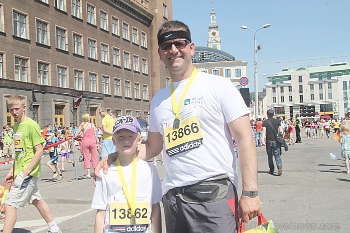 «Nordea Rīgas maratons 2011» - Skatiet balvas no Travelnews.lv - www.fb.com/Travelnews.lv 60386