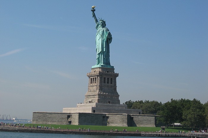 Ņujorkas apmeklētākās vietas ir Brīvības statuja, Empire State Building, Ellis Island, Broadway theater productions, Metropolitan Museum of Art un Cen 60920