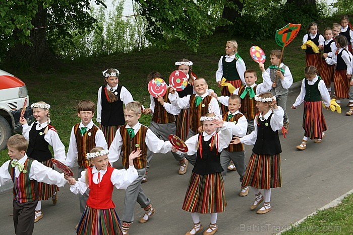 Tautas deju festivāls «Latvju bērni danci veda» Jēkabpilī, 28.05.2011 61003