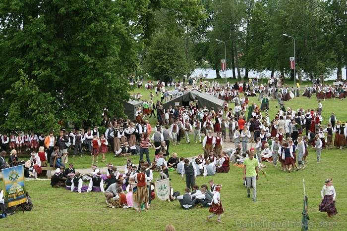 Tautas deju festivāls «Latvju bērni danci veda» Jēkabpilī, 28.05.2011 61008