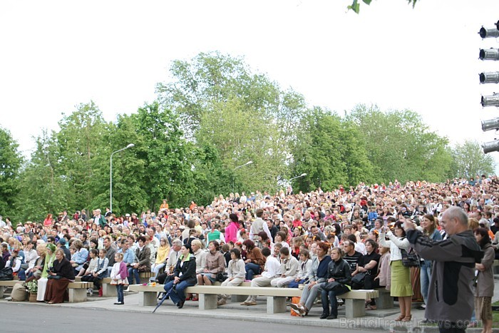 Tautas deju festivāls «Latvju bērni danci veda» Jēkabpilī, 28.05.2011 61015