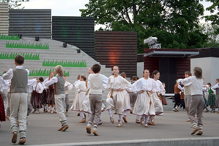 Tautas deju festivāls «Latvju bērni danci veda» Jēkabpilī, 28.05.2011 61022