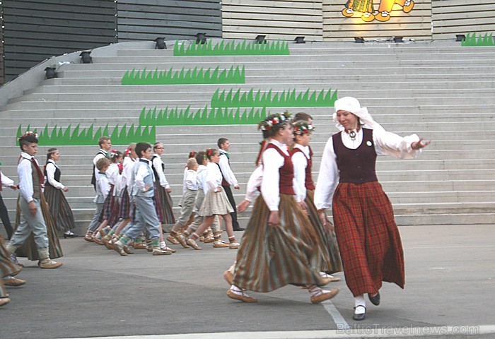 Tautas deju festivāls «Latvju bērni danci veda» Jēkabpilī, 28.05.2011 61029