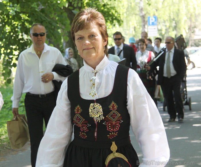 Tautas lietišķās mākslas darinājumu gadatirgus notiek Latvijas Etnogrāfiskajā brīvdabas muzejā no 4.06 līdz 5.06.2011 - www.brivdabasmuzejs.lv 61407