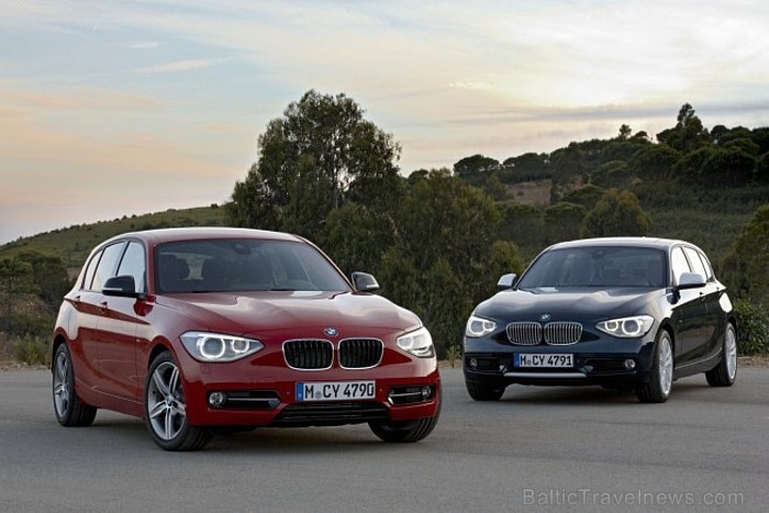 Jaunais BMW 1.sērijas F20 modelis, kas ir otrās paaudzes modelis un pircēji to varēs iegādāties jau 2011.gada rudenī. Foto: BMW.com 61468