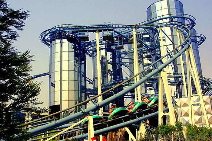 Europa park atrodas Vācijā. Sīkāka informācija: www.europapark.de 61906