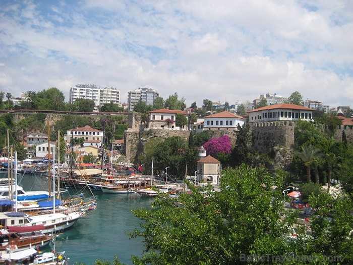 Travelnews.lv rakstu par Kaleiči apmeklējumu lasiet šeit: «TEZ TOUR atklāj Turcijas noslēpumus tūristu acīm – Ceturtais stāsts» 62174