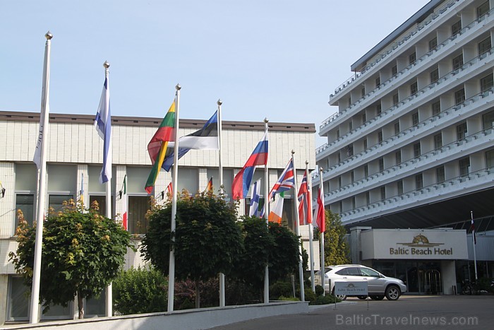 Baltic Beach Hotelpieczvaigžņu viesnīca atrodas slavenajā un tradīcijām bagātajā kūrortpilsētā Jūrmalā www.balticbeach.lv 63755