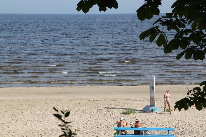 Baltic Beach Hotel (www.balticbeach.lv) aicina jūrmalniekus un viesus baudīt pludmales atmosfēru viesnīcas restorānos, kuri piedāvā burvīgu pludmales  63789