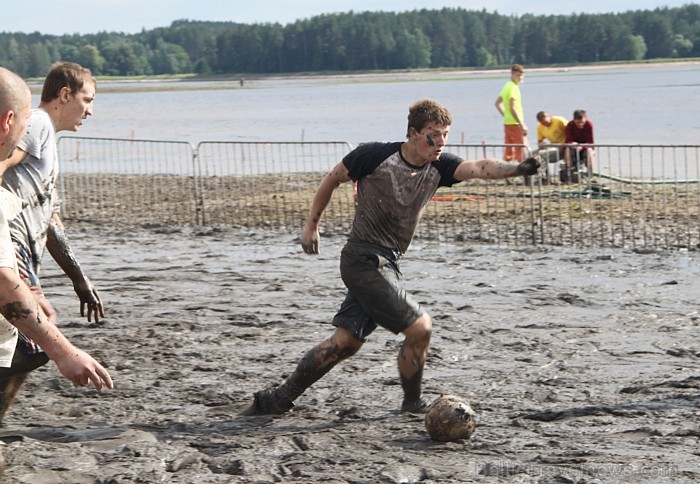 23.07.2011 Ikšķilē noris jau otrais Latvijas Dubļu festivāls 64769