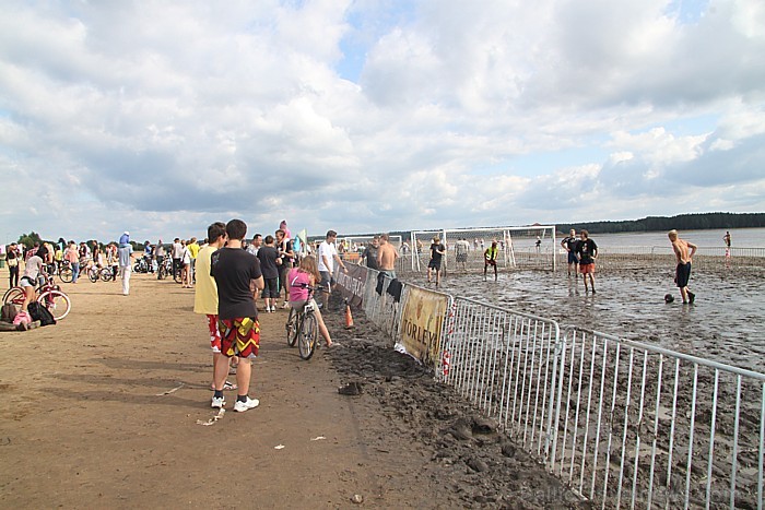 23.07.2011 Ikšķilē noris jau otrais Latvijas Dubļu festivāls 64797