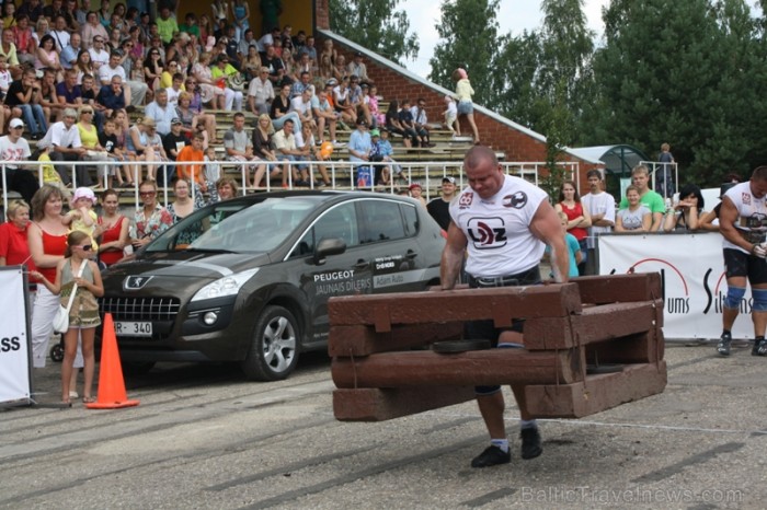 Gulbenes pilsētas svētku ietvaros 30.07.2011 norisinājās arī Baltijas spēkavīru komandu čempionāts 65087