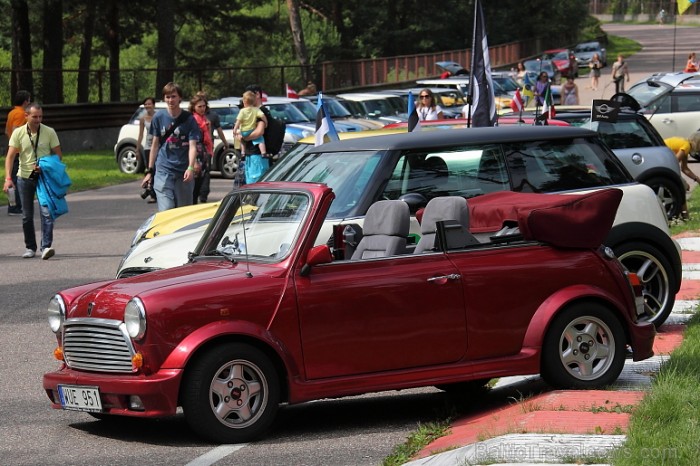 Tas ir lielākais starptautiskais MINI pasākums Latvijas vēsturē. Foto: www.fotoatelje.lv 65133