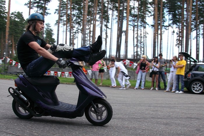 30.-31.07.2011 Biķernieku trasē notika lielākais starptrautiskais MINI pasākums Latvijas vēsturē (www.minimania.lv). Foto: www.fotoatelje.lv 65166