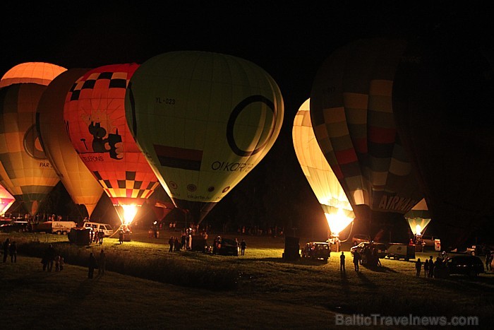 Gaisa balonu festivāls «LMT Kauss 2011» Jelgavā - www.tornis.jelgava.lv 65523