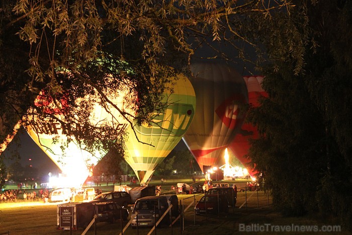 Gaisa balonu festivāls «LMT Kauss 2011» Jelgavā - www.tornis.jelgava.lv 65527