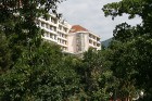 Horvātijā nav lielu viesnīcu kompleksu ar plašām teritorijām, tāpat nav daudz viesnīcu, kas strādātu pēc sistēmas viss iekļauts 14