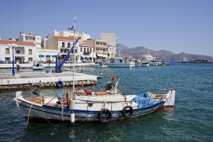 Neliela ostas pilsētā Agios Nikolaos. Foto: www.fotoprojekts.lv 66651