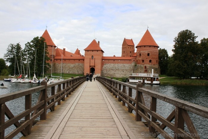 Traķu salas pils ir iespaidīgākais apskates objekts pilsētā un viens no visvairāk apmeklētajiem tūrisma objektiem Lietuvā. 67245