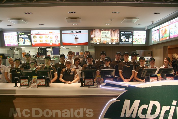 McDonald’s Imantā 3.11.2011 atklāja Latvijā lielāko «McDrive» restorānu. Vairāk informācijas - www.mcdonalds.lv 68743