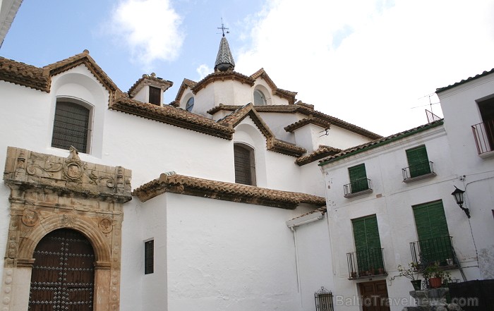 Priego de Cordoba vecpilsētā atrodas baznīca Nuestra Senora de La Asuncion, kura tika uzcelta XVI gadsimtā 68987