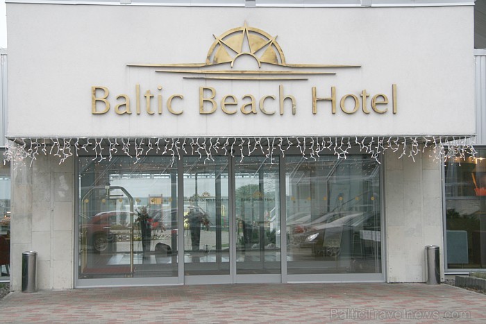 Piecu zvaigžņu viesnīca Baltic Beach Hotel ļauj baudīt garšīgas maltītes ar skatu uz jūrmalu www.balticbeach.lv 70017