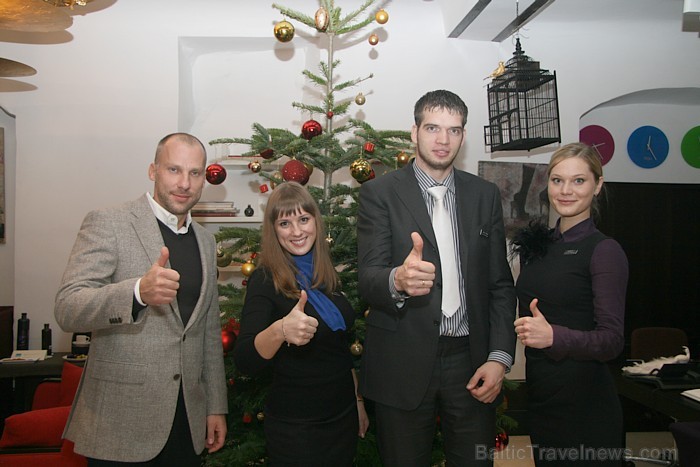 Gundars Ozols (Dome Hotel īpašnieks), Jūlija Žagunova (Dome Hotel concierge), Jānis Pinnis (Dome Hotel direktors) un Renāte Pomere (restorāna Le Dome  70685