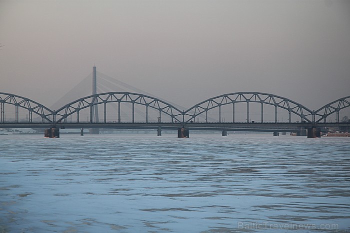 Latvijas ziema 2012 ir mūsu prieks un rūpes - Rīga un Daugava 71388