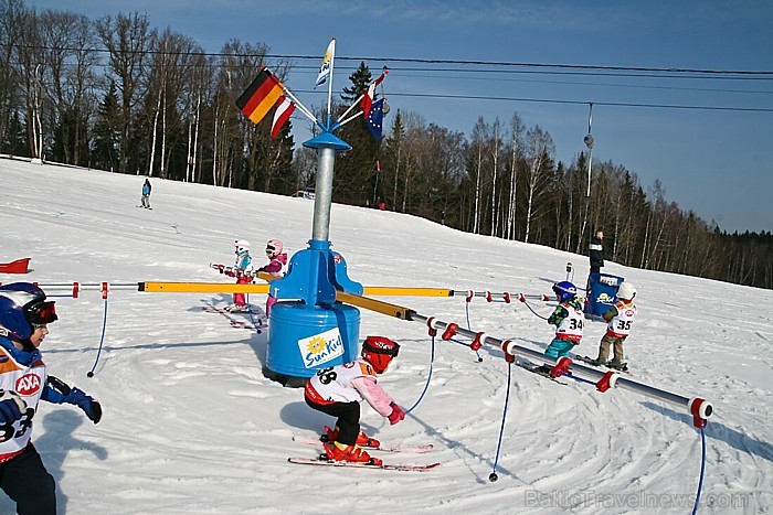 Reiņa trase piesaista Latvijas un ārvalstu ģimenes ziemas priekiem. Konkurss - http://on.fb.me/zsQjLo Foto: www.reinatrase.lv 72176