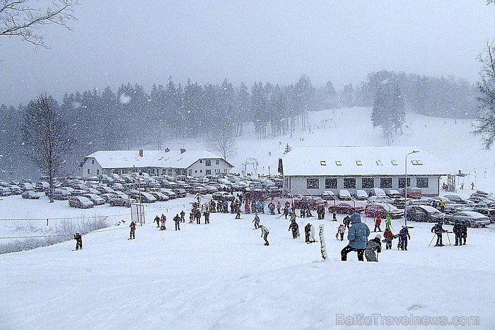 Vēlies kļūt par slēpošanas milzi - brauc uz Milzkalnu. Foto: www.milzkalns.lv 72223