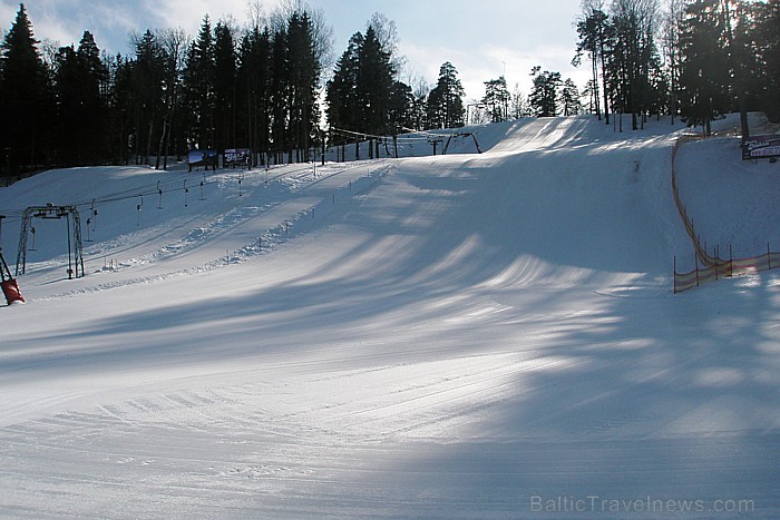 Vēlies kļūt par slēpošanas milzi - brauc uz Milzkalnu. Foto: www.milzkalns.lv 72234