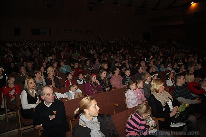 Tautas deju koncerts Ogres Kultūras centrā 10.03.2012 - informācija par tūrismu Ogrē - www.LatvijasCentrs.lv 72664